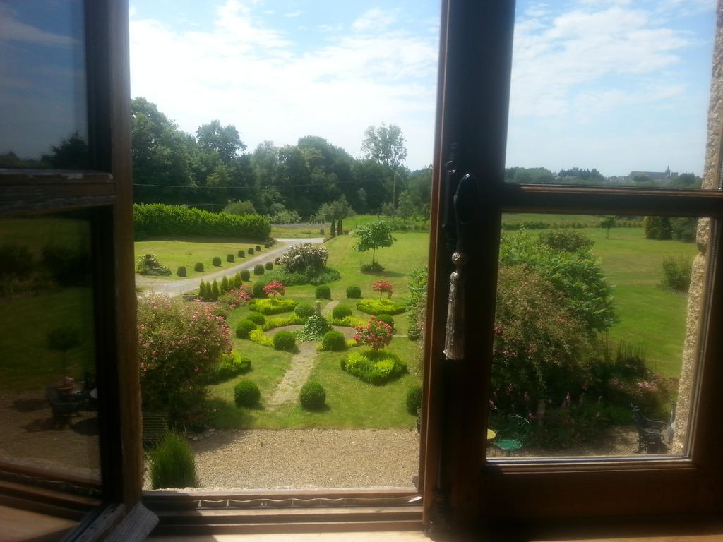 Bed and Breakfast Manoir De La Branche Maen Roch Exterior foto