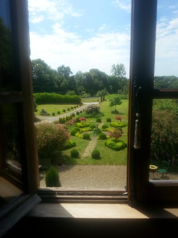 Bed and Breakfast Manoir De La Branche Maen Roch Exterior foto