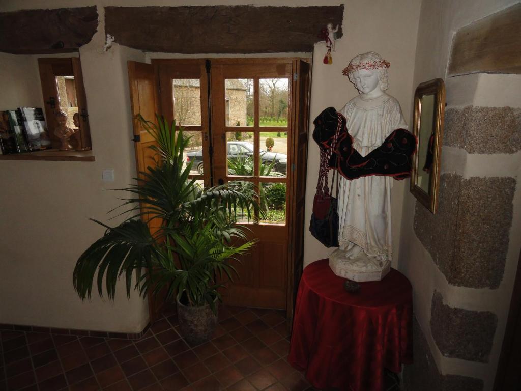 Bed and Breakfast Manoir De La Branche Maen Roch Exterior foto
