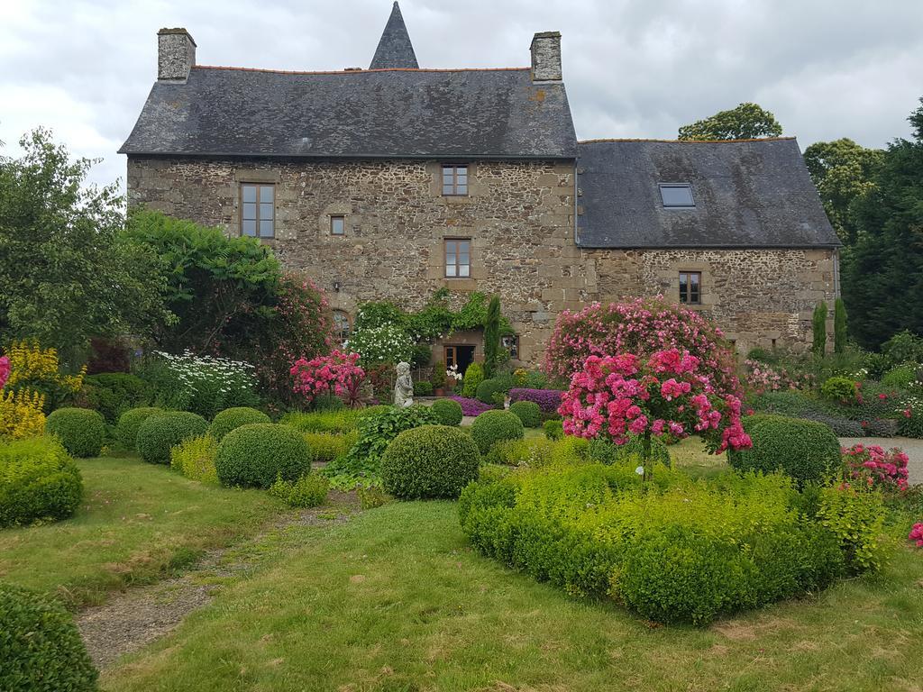 Bed and Breakfast Manoir De La Branche Maen Roch Exterior foto