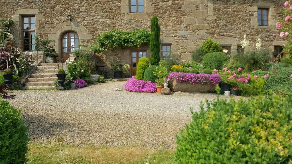 Bed and Breakfast Manoir De La Branche Maen Roch Exterior foto