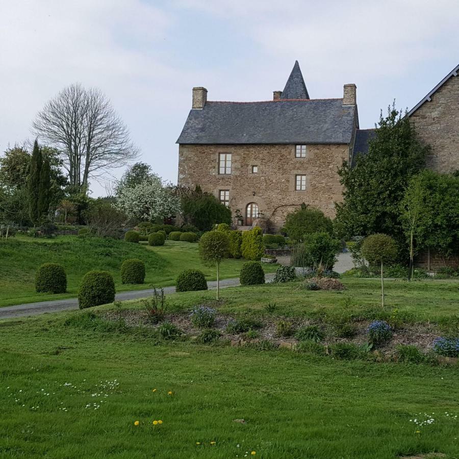 Bed and Breakfast Manoir De La Branche Maen Roch Exterior foto